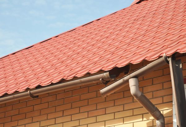 Loose Gutter Repair in Macon
