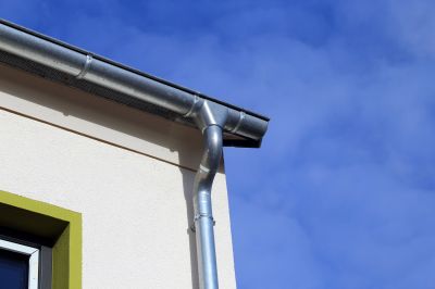 Gutter installation on a commercial building