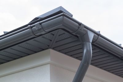 Gutter system with brackets